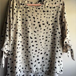 Papermoon Cream and Black Boxy Blouse with Tie Sleeves